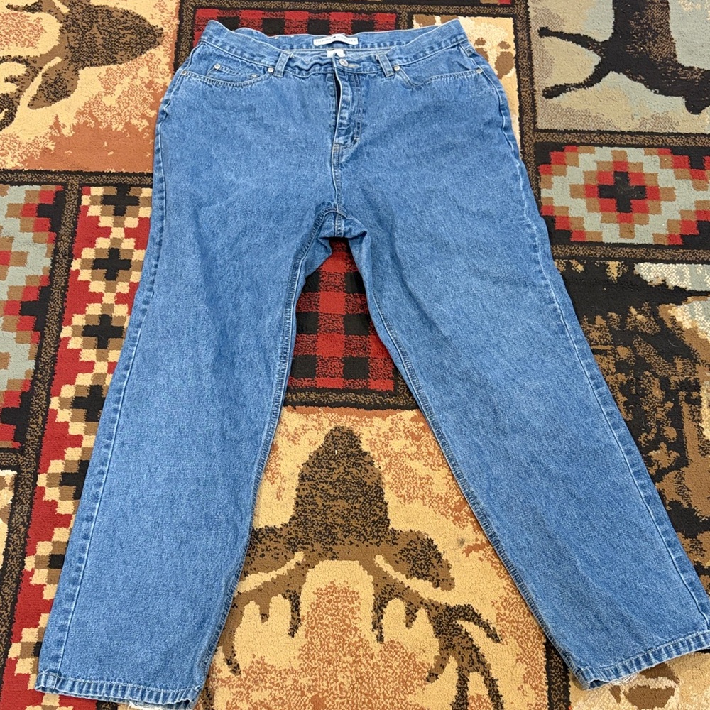 Women’s vintage Tommy Hilfiger jeans